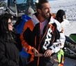 Ünlü oyuncu Engin Altan Düzyatan ailesiyle Avusturya Kayak Merkezinde